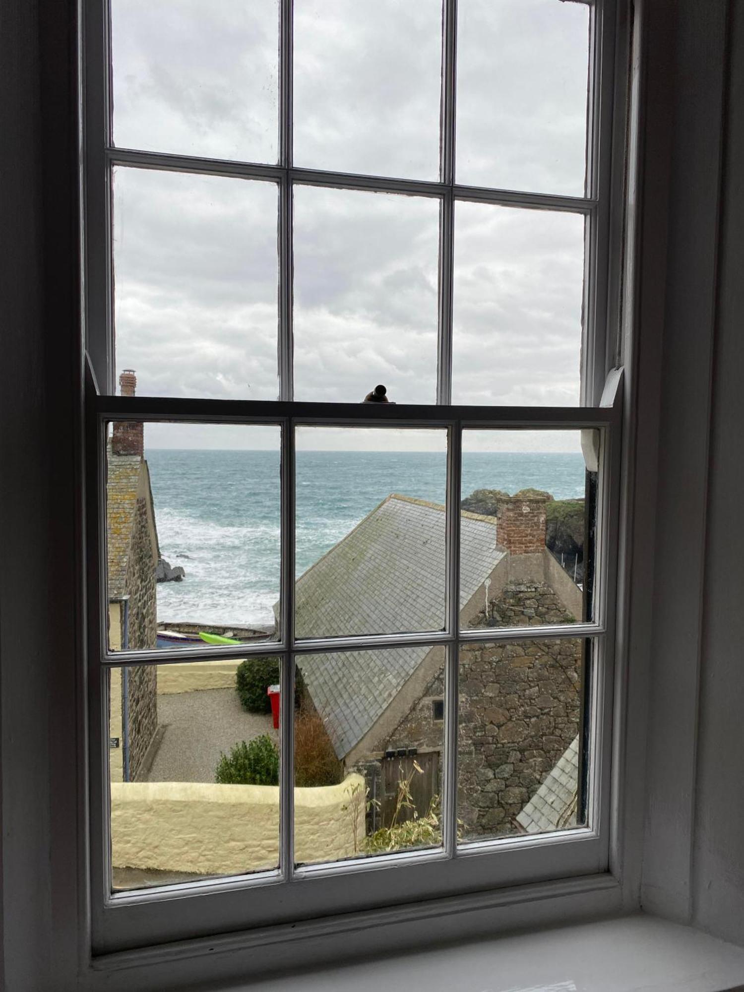 Cadgwith Cove Inn Cameră foto